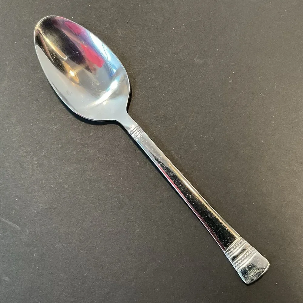 Lot Of 4 International Silver Kensington Stainless Flatware Soup Spoons  7.5